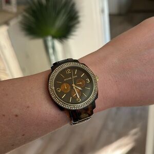 Michael kors tortoise brown and gold watch